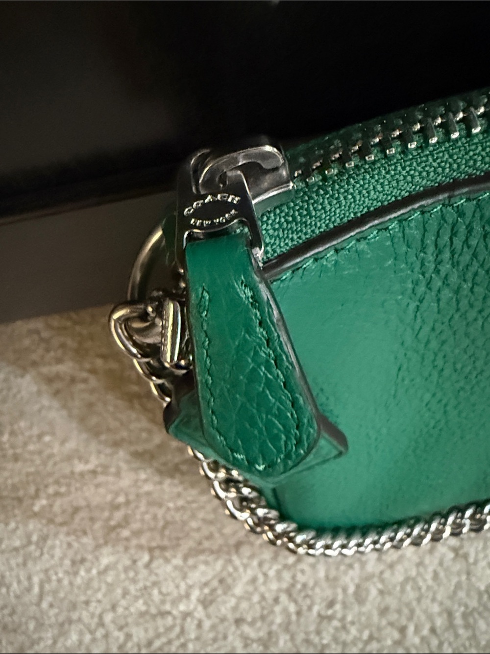 Coach Nolita 19 Green Pebbled Leather Chain Shoulder Handbag Wristlet - Picture 4 of 11